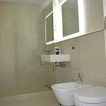 提利亚住宿公寓